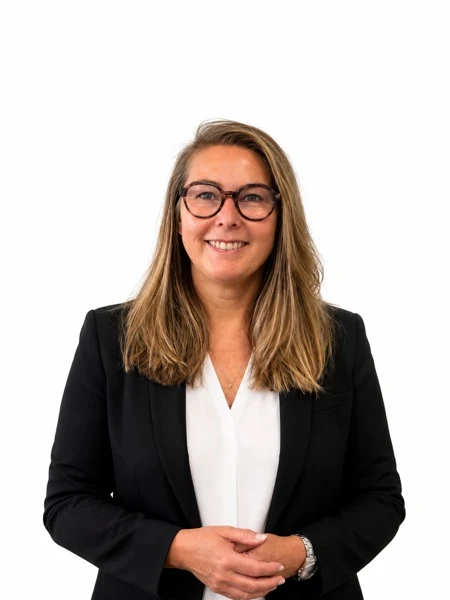 La&euml;titia Salmon, Conseill&egrave;re
